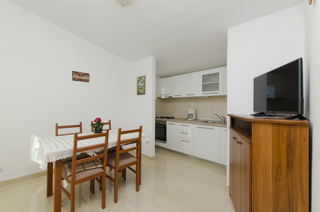 Apartment Josipa Primošten Extérieur photo